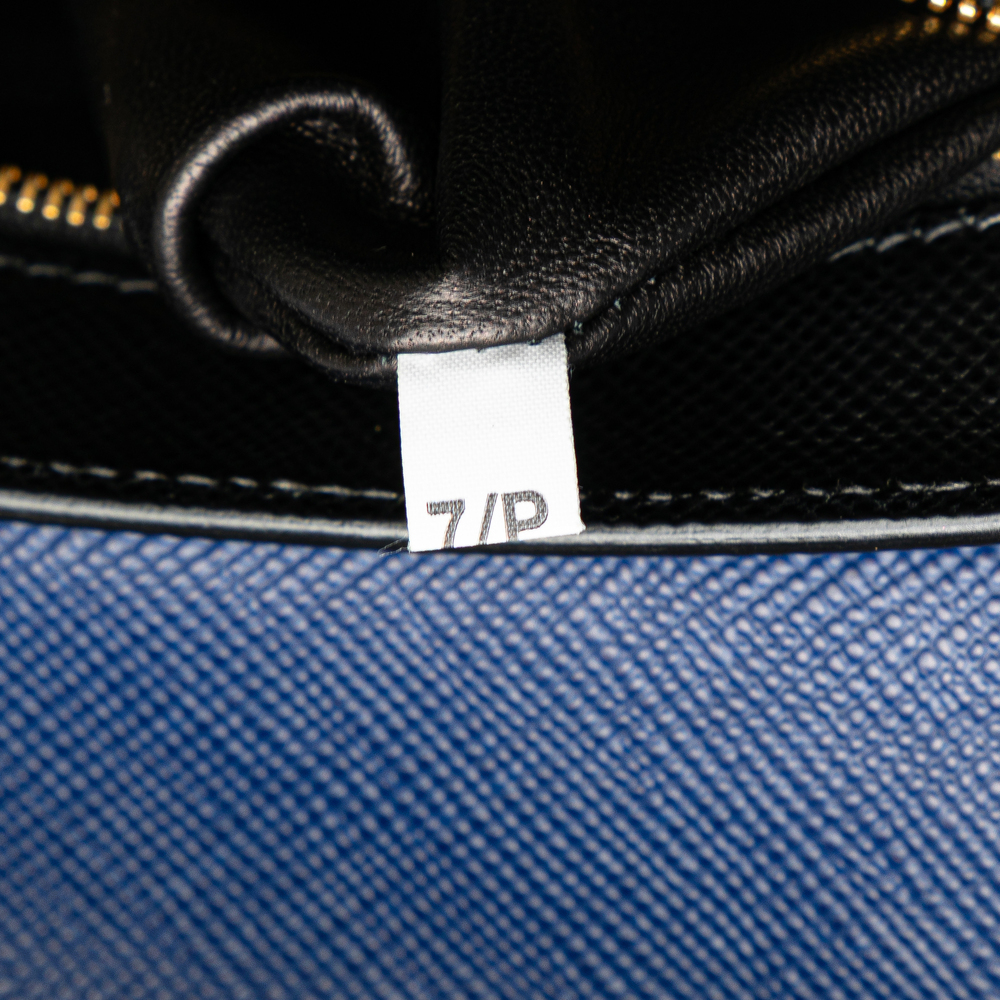Pre-Loved Prada Bicolor Saffiano Cuir Flap Crossbody - Picture 6 of 10